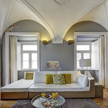 Sonel Investe Figueira Boutique By Get Your *