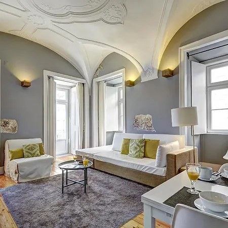 Sonel Investe Figueira Boutique By Get Your